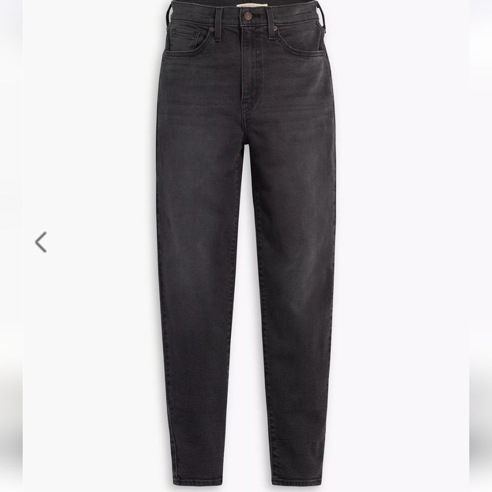 Levis High Waisted Mom Jeans